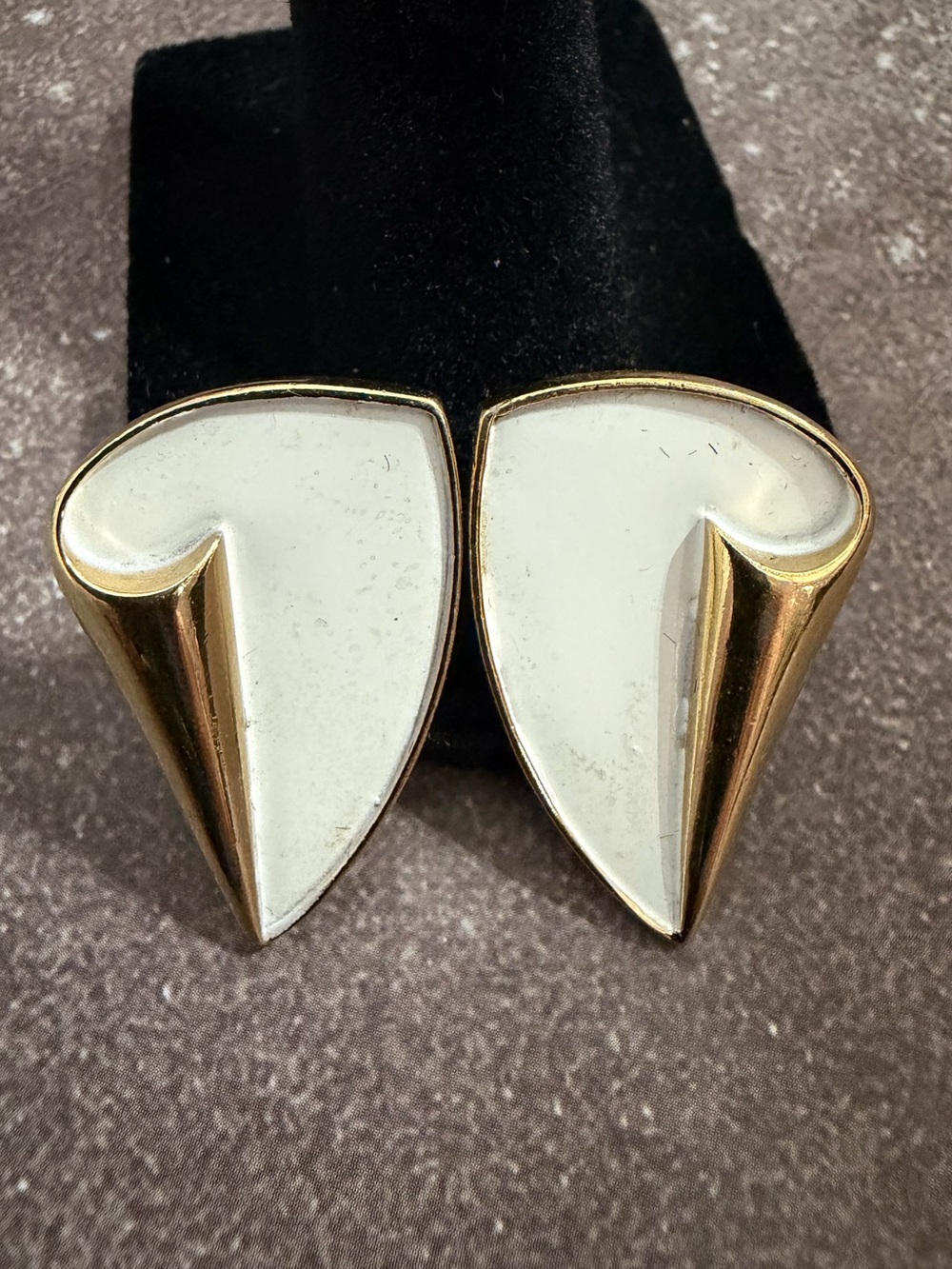 Vintage Trifari White Enamel Gold Tone Geometric Post Earrings Modernist 70s 80s